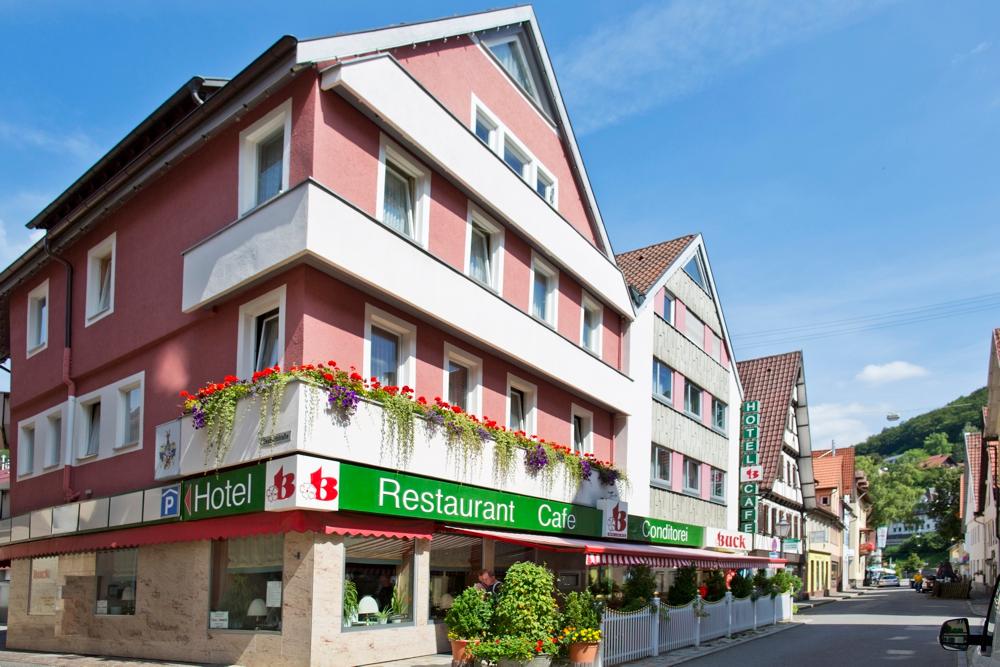 Hotel Buck_Außenansicht 1_Q_Hans Wolfgang Buck_20130821